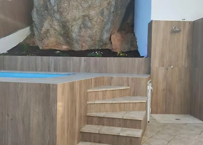 Victoria Rio De La Miel * Нерха