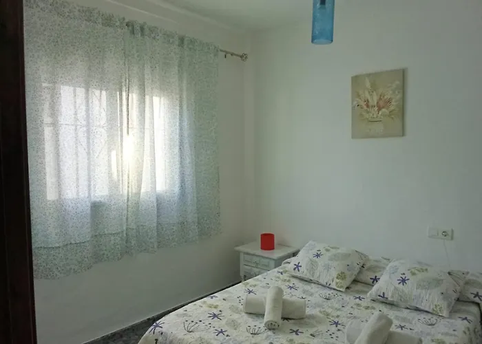 Victoria Rio De La Miel Дом отдыха Нерха